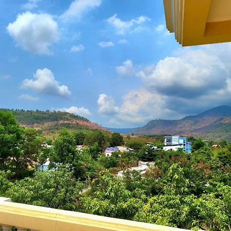 Hang Meas Boutique Hotel Kampot Luaran gambar