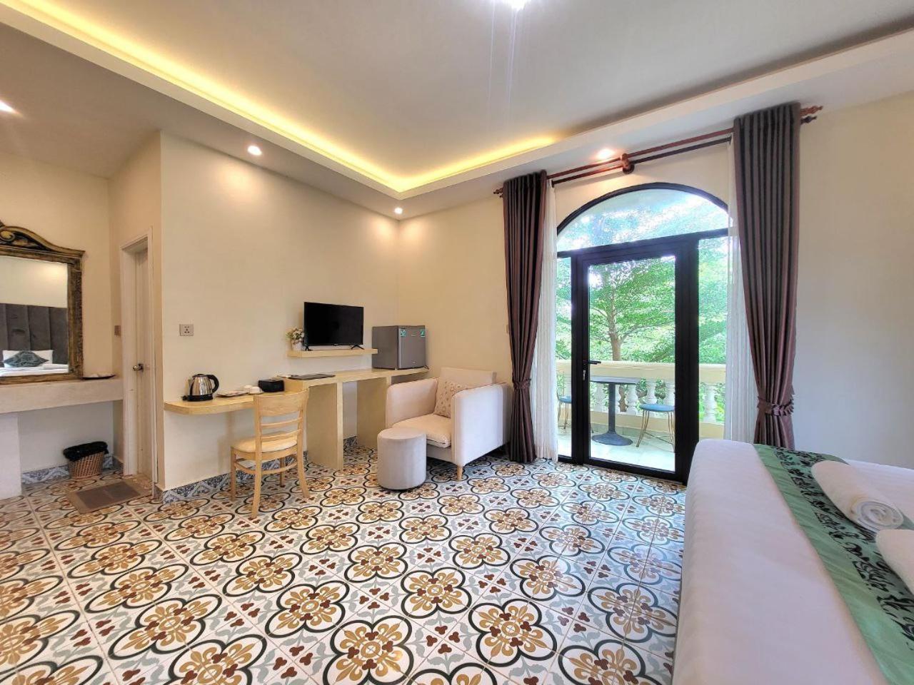 Hang Meas Boutique Hotel Kampot Luaran gambar