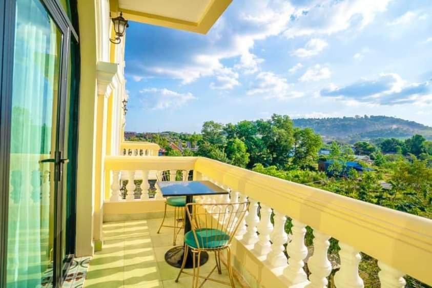 Hang Meas Boutique Hotel Kampot Luaran gambar